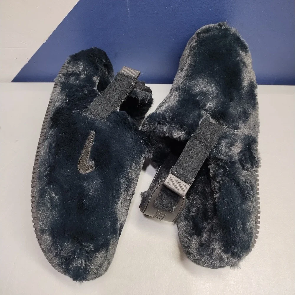 Nike Calm Mule SE Fluffy Slingback Sandals Womens US 9 Black Comfort FZ3119-001
